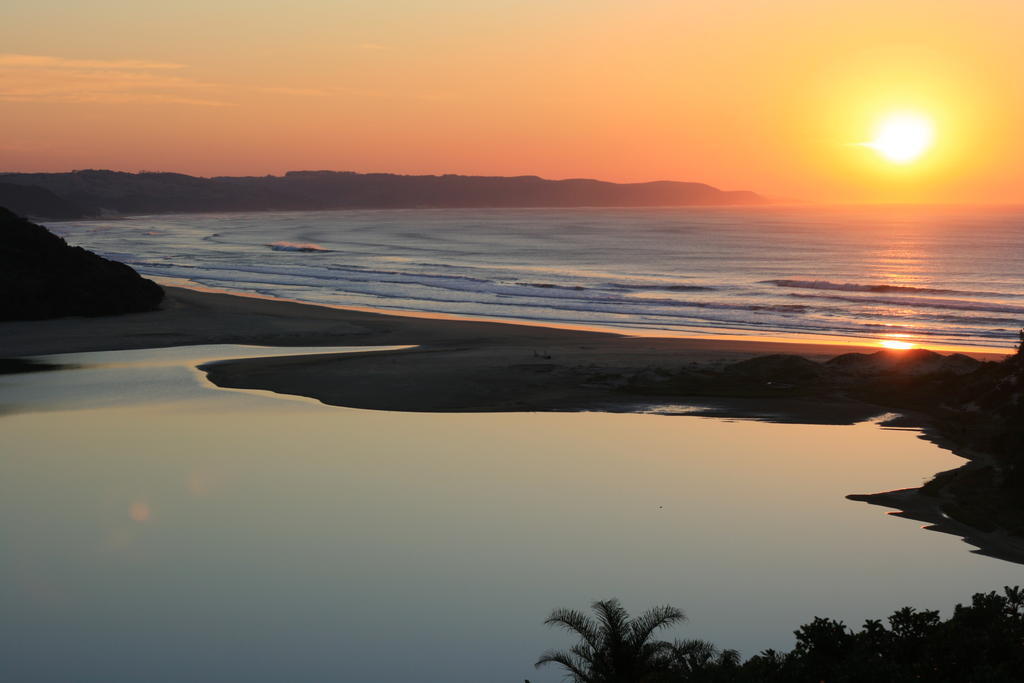 Buccaneers Beach Lodge, Chintsa, South Africa ภายนอก รูปภาพ